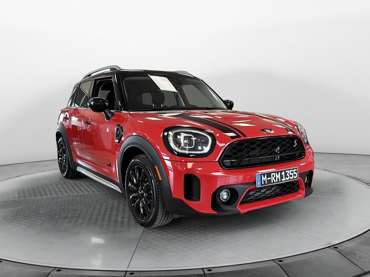 2024 MINI Countryman VIN WMZ83BR04R3R87108 Red Baie-Comeau - photo #1