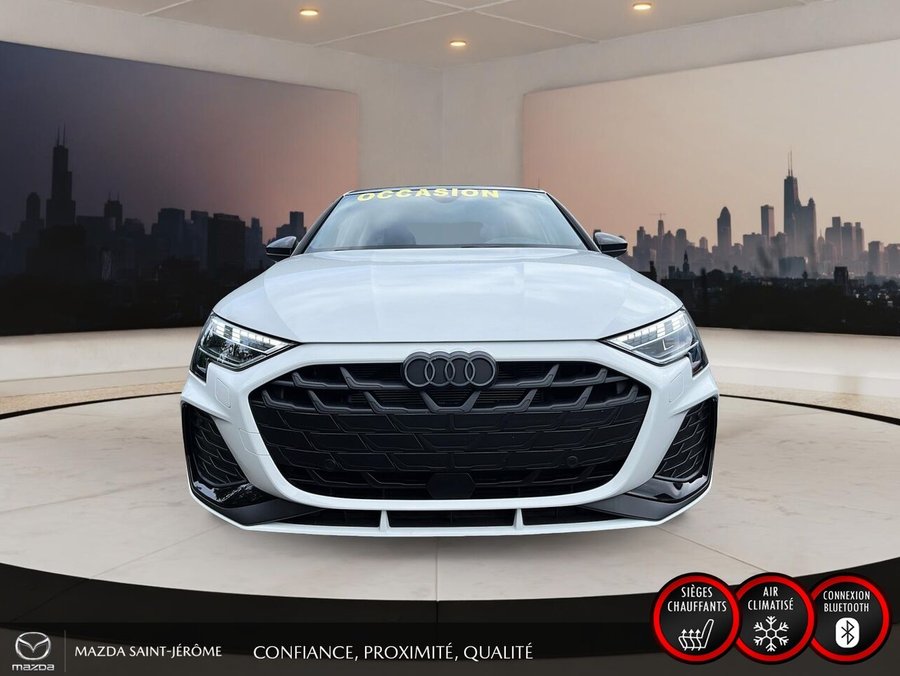 Audi A3 berline Technik 40 TFSI quattro | TOIT OUVRANT | MAGS NOIR | 2025 Blanc