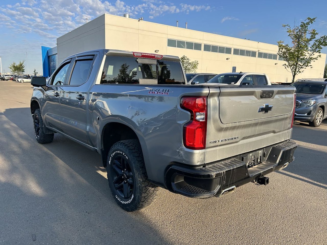 2024 Chevrolet Silverado 1500 4WD Crew Cab 147 LT Trail Boss Grey Sherwood Park - photo #3