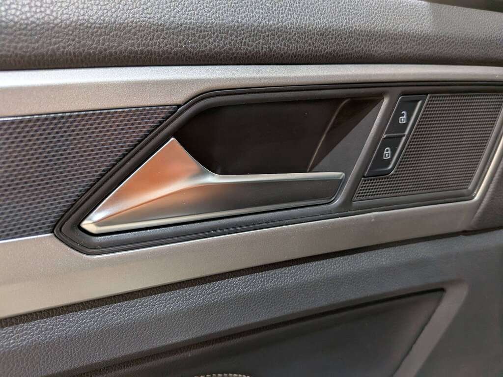2020 Volkswagen Atlas Cross Sport Comfortline 2.0 TSI 4MOTION Black Val-David - photo #34