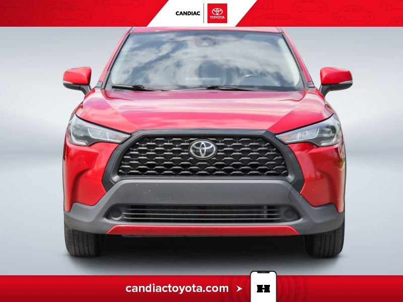 2022 Toyota Corolla Red Saint-Eustache - photo #1