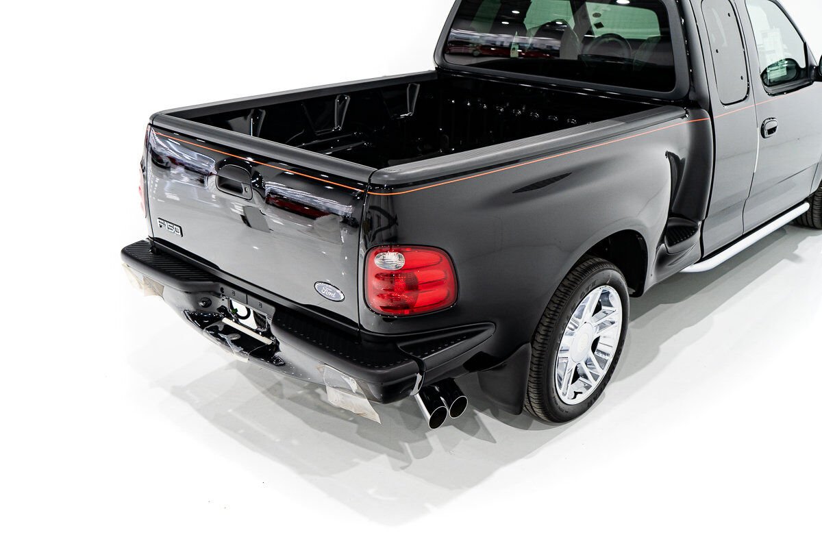 2000 Ford F-150 Harley Davidson Edition In Delivery Packaging Black Montreal - photo #71