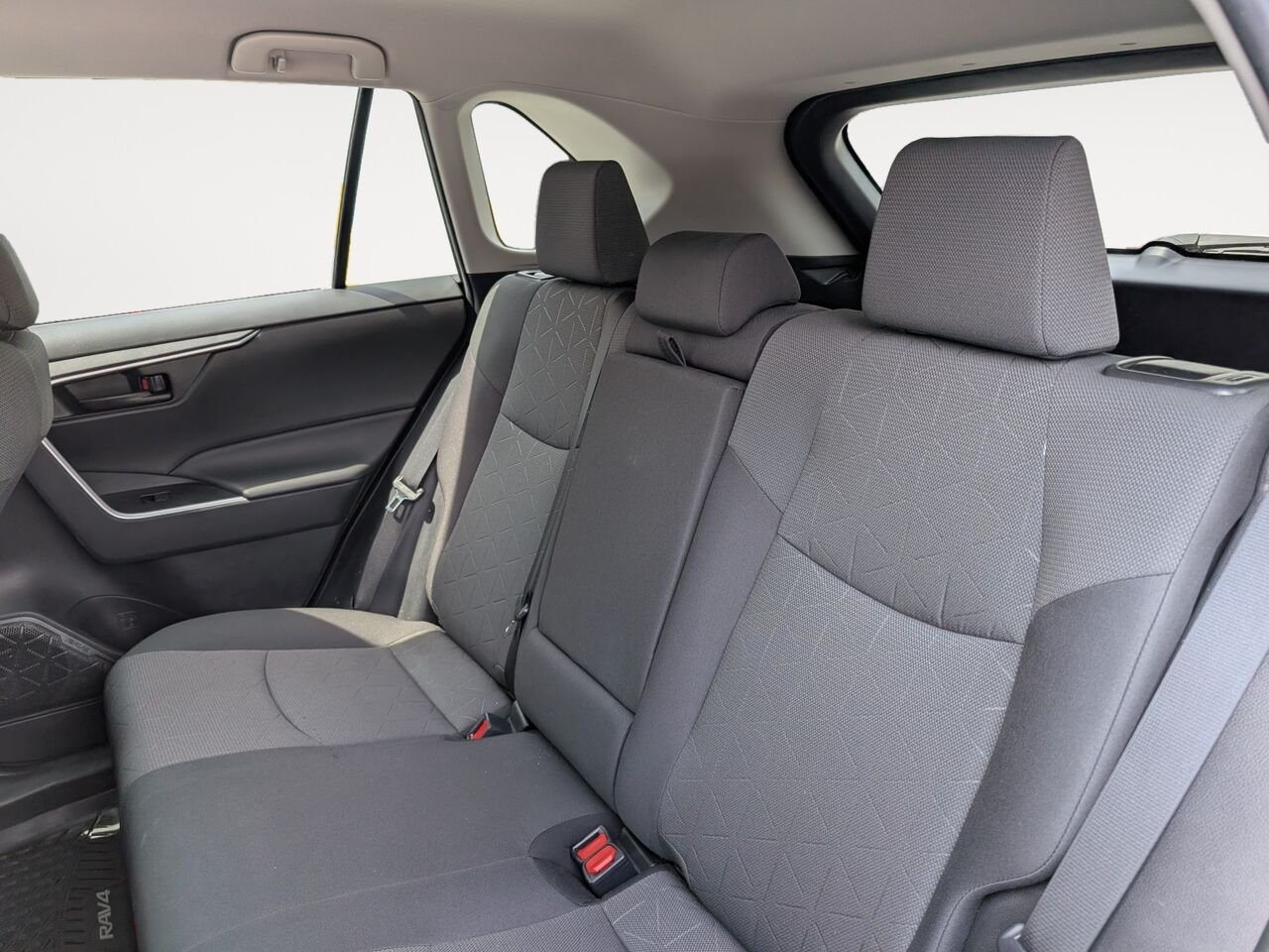 2022 Toyota RAV4 2T3Z1RFV5NW228641 Silver Sherbrooke - photo #7
