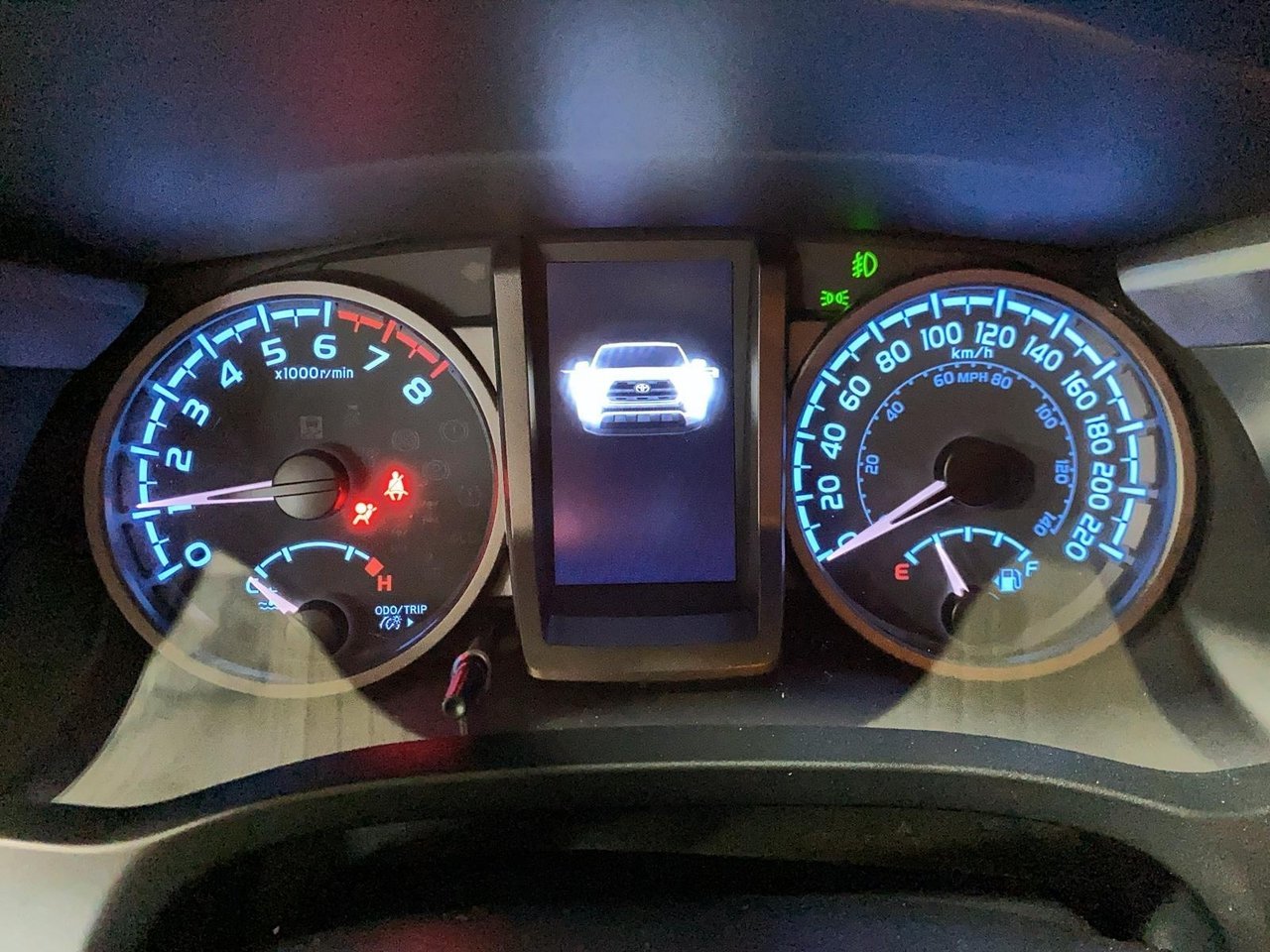 2023 Toyota Tacoma trd Grey Baie-Comeau - photo #10