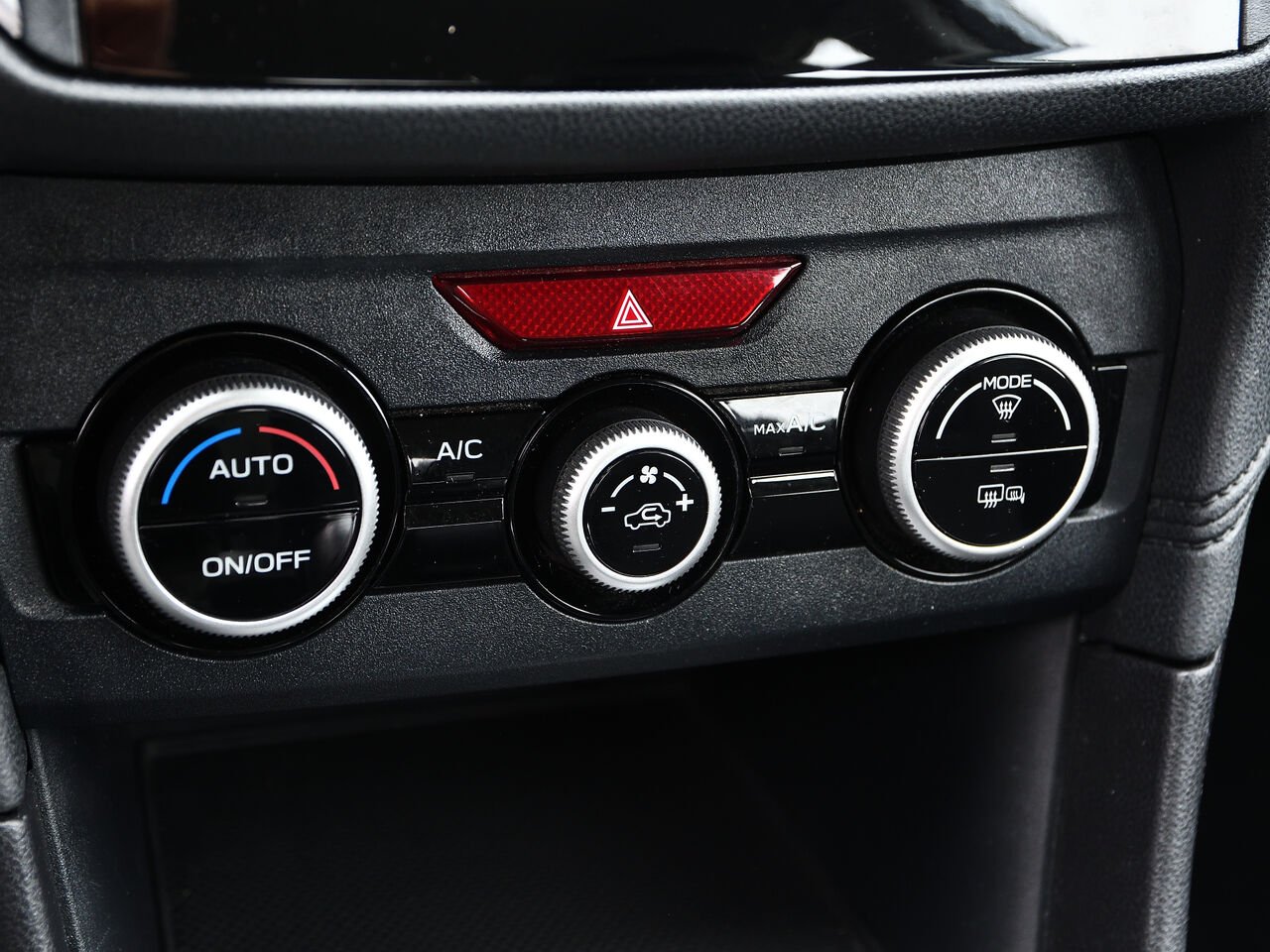 Subaru Impreza Touring 4 portes CVT avec EyeSight 2022 Argent Saint-Hyacinthe - photo #24
