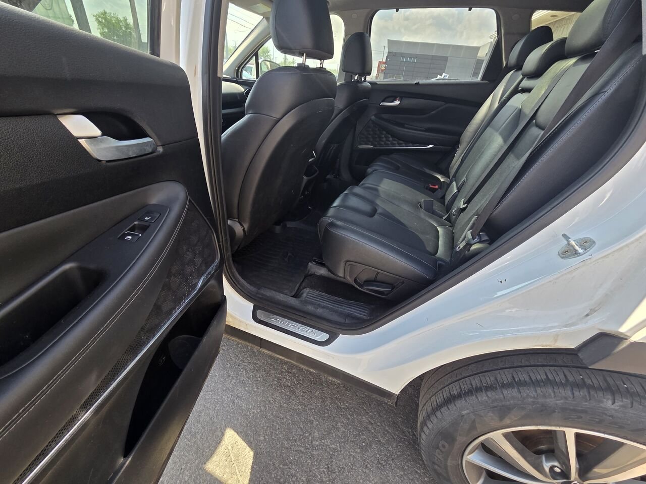 2019 Hyundai Santa Fe White  - photo #11
