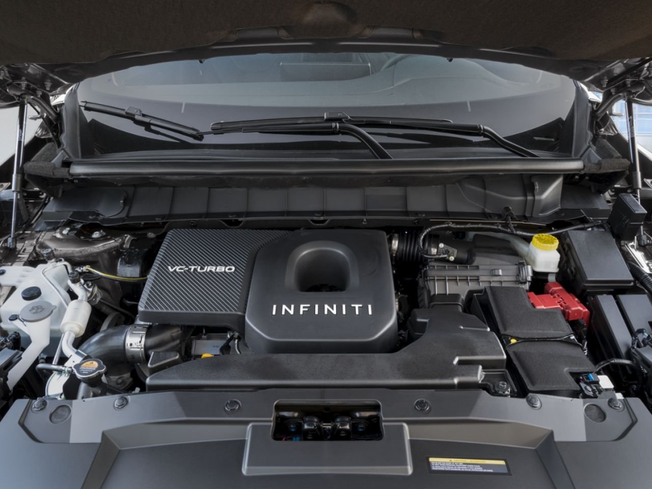2026 INFINITI QX60 Radiant White Pearl Saint-Basile-le-Grand - photo #6