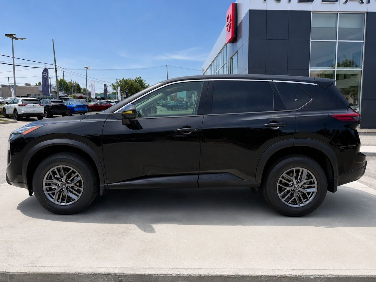 2026 NISSAN Rogue ROGUE S AWD Super Black Châteauguay - photo #1