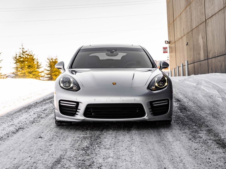 2014 Porsche Panamera 2014 Grey