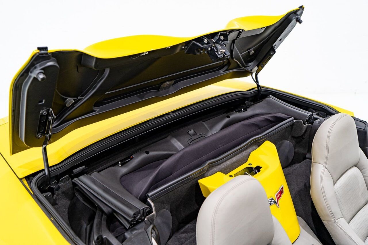2008 Chevrolet Corvette PRIX EN USD | With Only 900km (563mi) From New With Window Sticker Yellow Montreal - photo #54