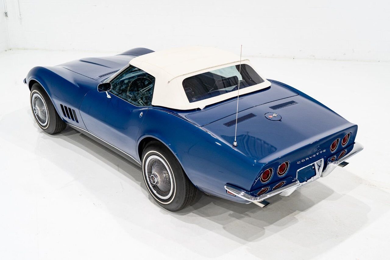 Chevrolet Corvette *PRIX EN USD* Matching numbers Top flight with extensive documentation 1968 Bleu Montréal - photo #34