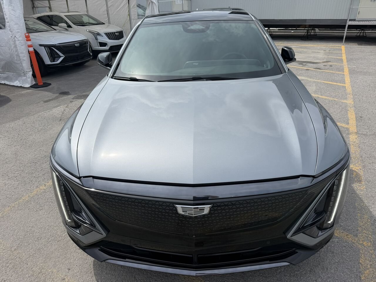 Cadillac LYRIQ Sport AWD FINANCEMENT À PARTIR DE 0.99% 2024 Argent Laval - photo #8