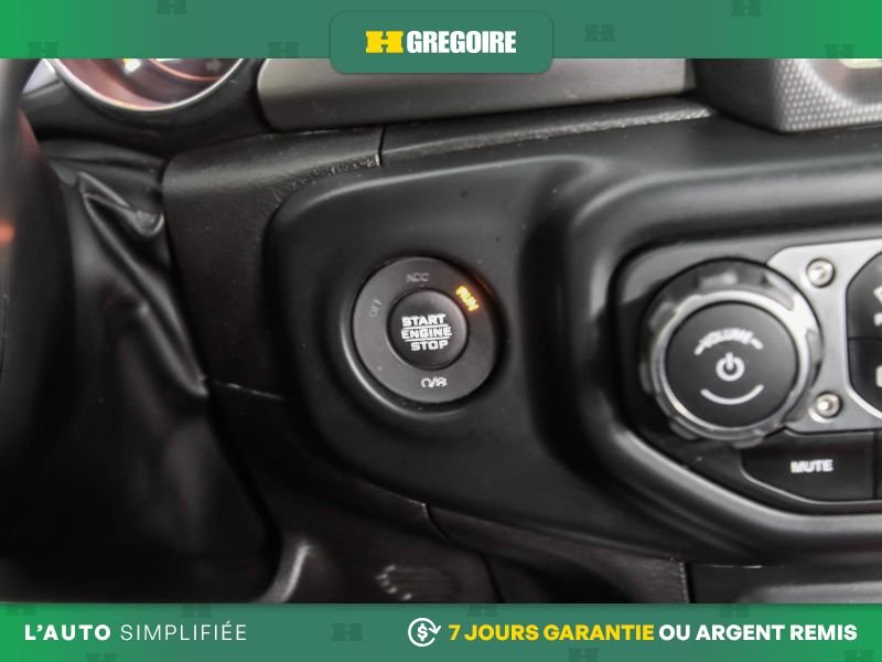 2022 Jeep Wrangler Grey Blainville - photo #16