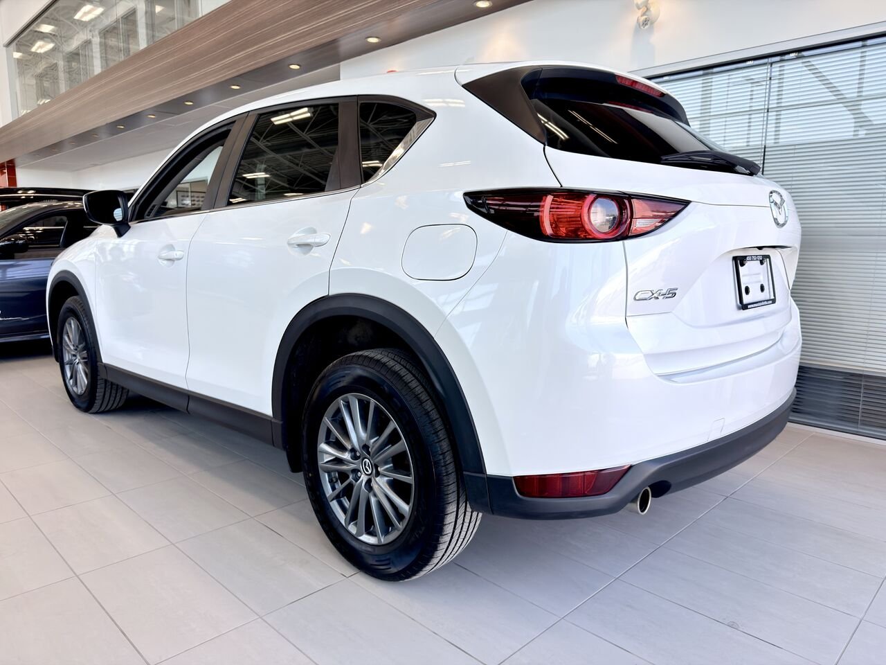 Mazda CX-5 2017 Blanc Notre-Dame-des-Prairies - photo #8