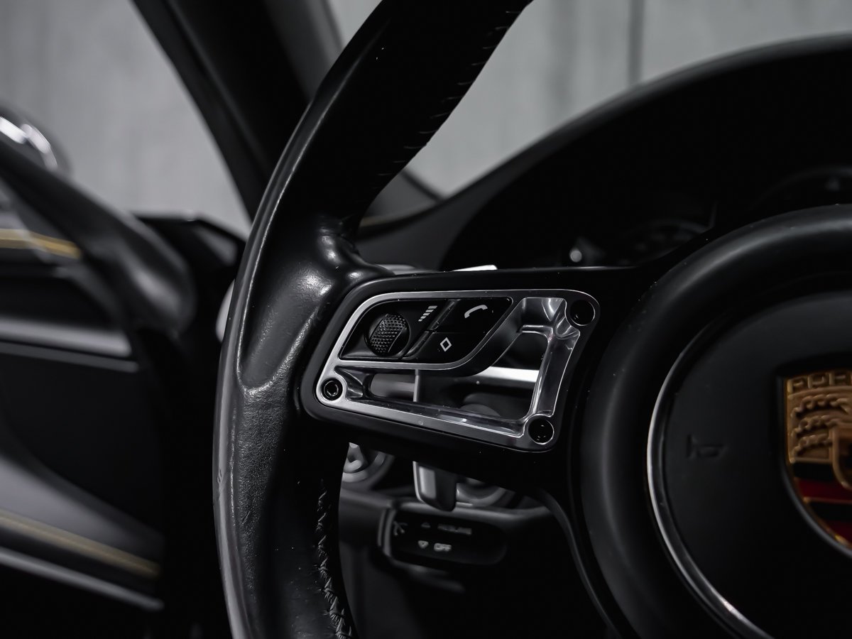 2017 Porsche 911 TURBO S Black Montreal - photo #18