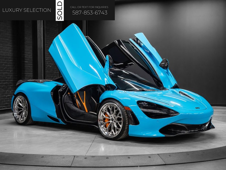 2018 McLaren 720S 2018 Blue