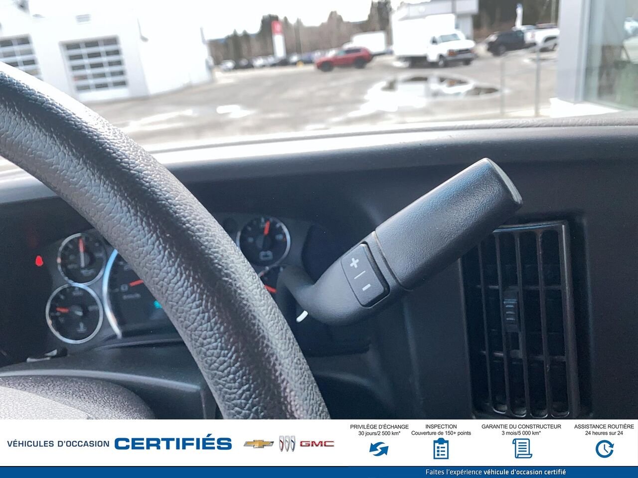 2019 GMC Fourgonnette Savana utilitaire Traction arrière 2500 155 po White Montmagny - photo #14