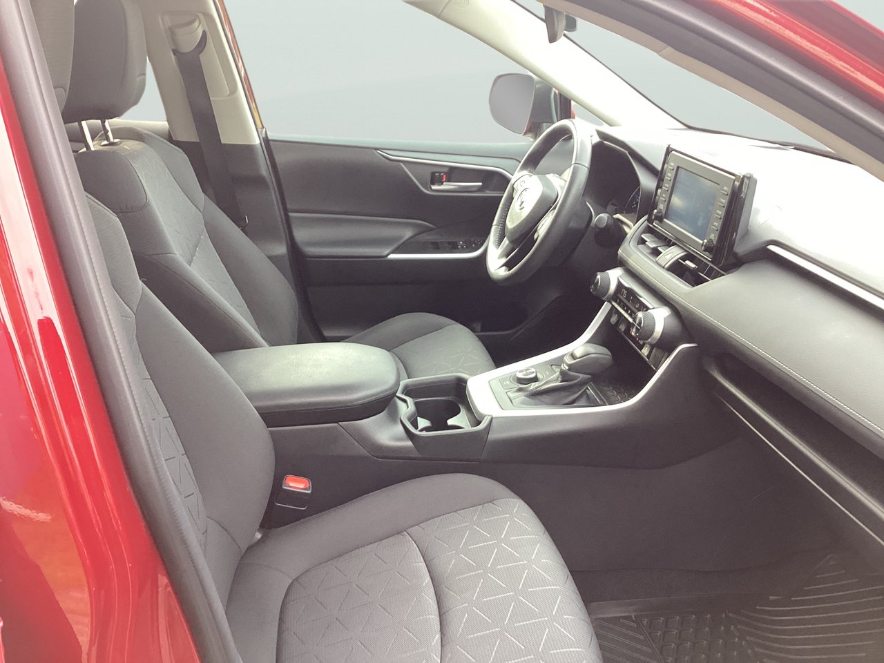 Toyota RAV4 hybride XLE TI 2021 Rouge Gatineau - photo #15