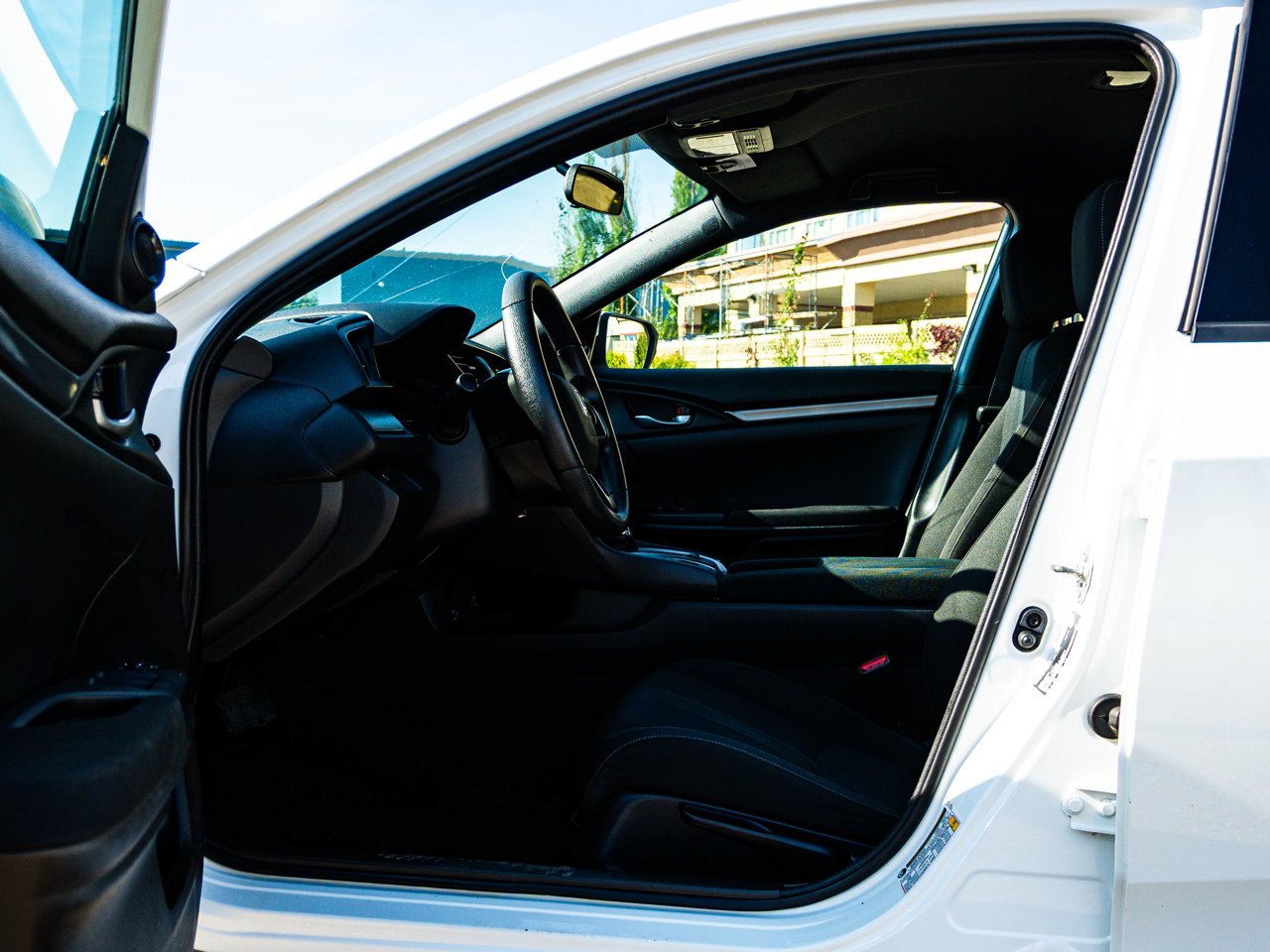 2018 Honda Civic Hatchback LX CVT White Sherwood Park - photo #15
