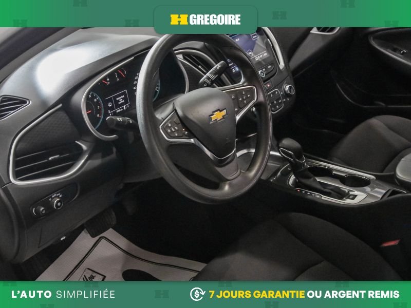 2023 Chevrolet Malibu White Laval - photo #21
