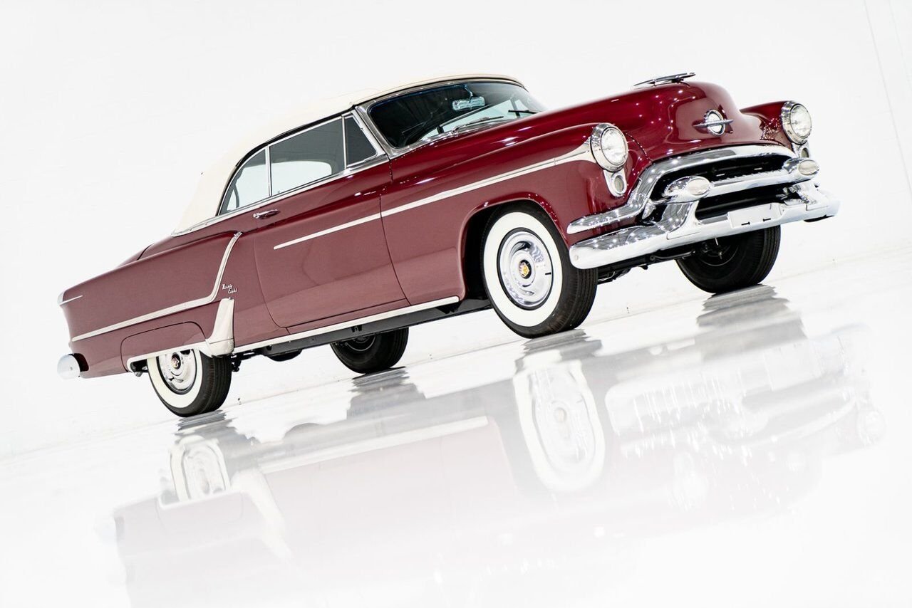 1953 Oldsmobile 98 PRIX EN USD | Convertible Beautifully Presented from complete Restoration Red Montreal - photo #96
