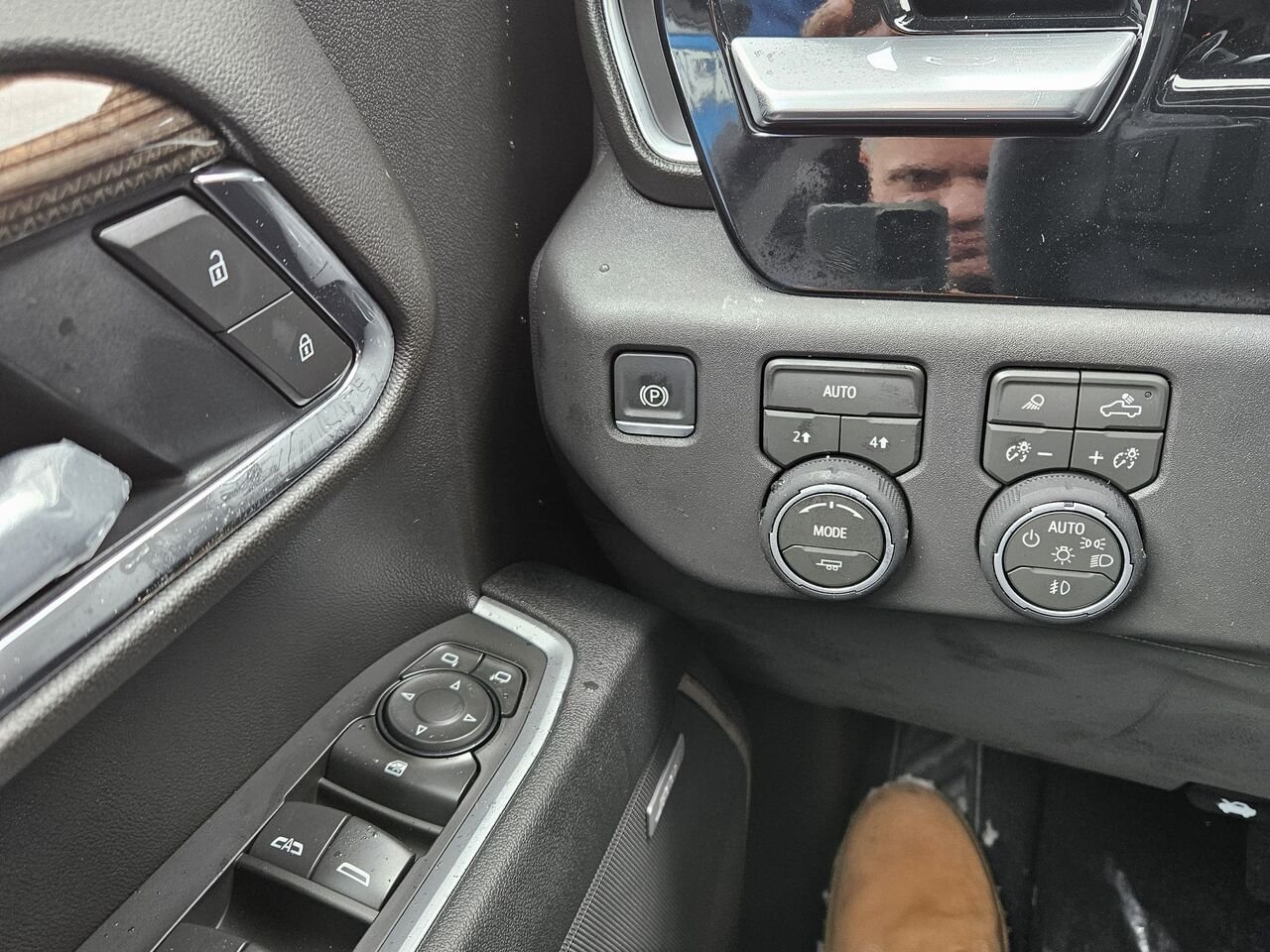 Chevrolet Silverado 1500 RST cabine multiplace 4RM 157 po 2026 Sables blancs Thetford Mines - photo #11