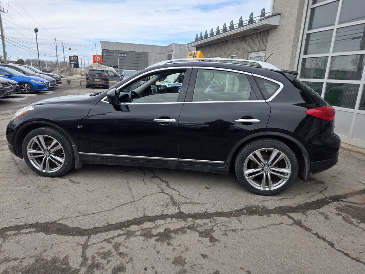 2014 INFINITI QX50 Black  - photo #2