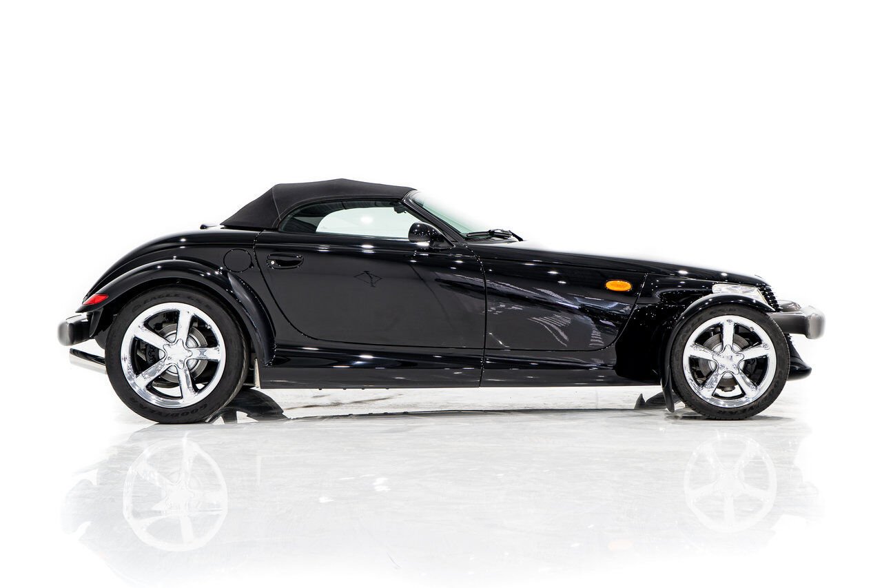 1999 Plymouth Prowler Desirable Black Colour with only 7,611KM (4756mi) from new **PRICE IN USD** Black Montreal - photo #23