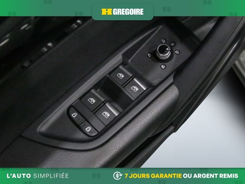 2022 Audi Q5 Grey Saint-Eustache - photo #19