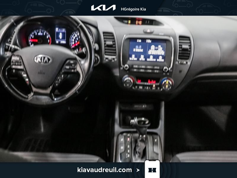 2017 Kia Forte Red Blainville - photo #15