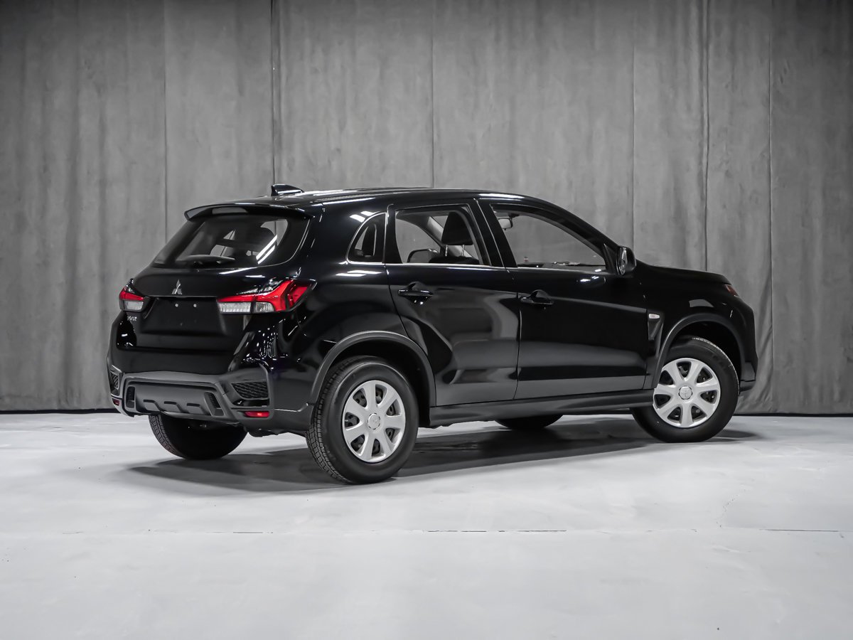 2026 Mitsubishi RVR ES Labrador Black Montreal - photo #4