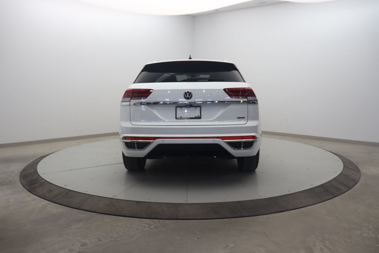 Volkswagen Atlas Cross Sport NIV 1V2FC2CA8NC204308 2022 Blanc Chicoutimi - photo #4