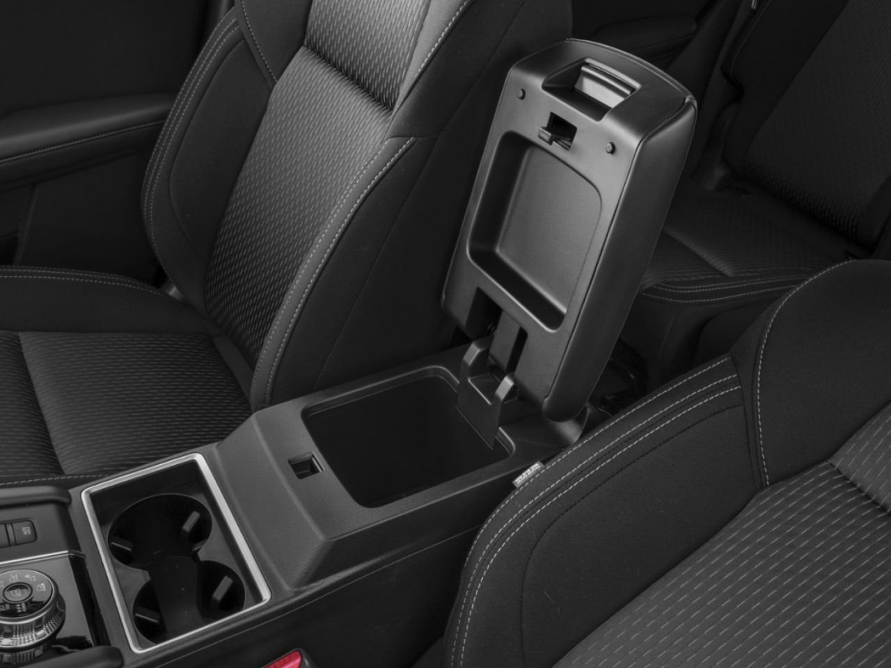 2026 MITSUBISHI Outlander Plug-In Hybrid White Diamond Premium Finish Gatineau - photo #4