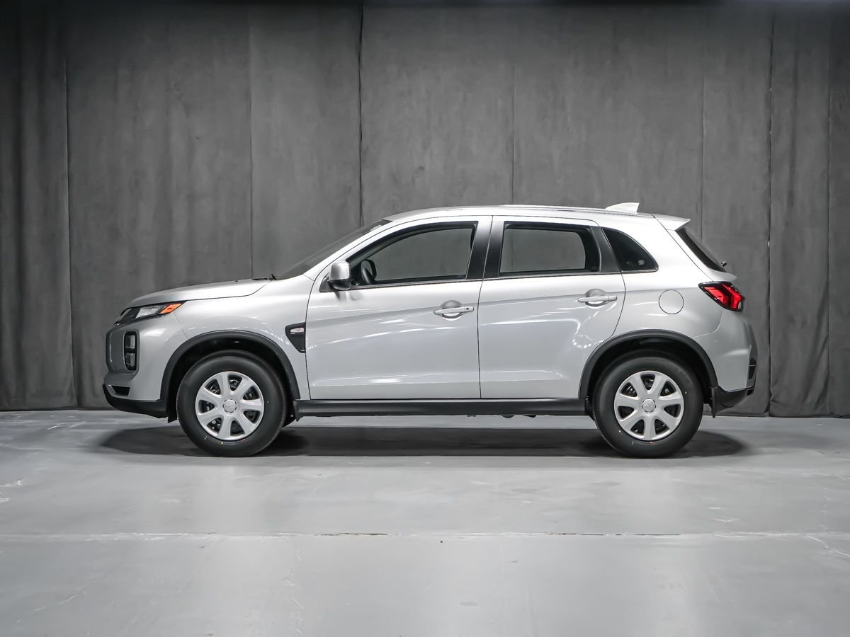 2026 Mitsubishi RVR ES Titanium Grey Montreal - photo #6