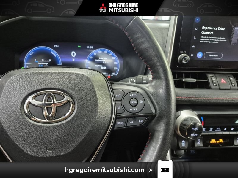 2023 Toyota RAV4 Prime White Laval - photo #20