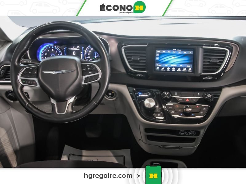 2021 Chrysler Grand Caravan Grey Laval - photo #22