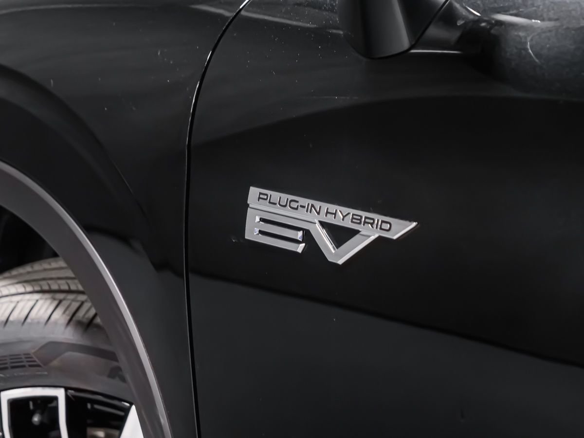 2026 Mitsubishi Outlander Plug-In Hybrid SEL Black Diamond Premium Finish Montreal - photo #27
