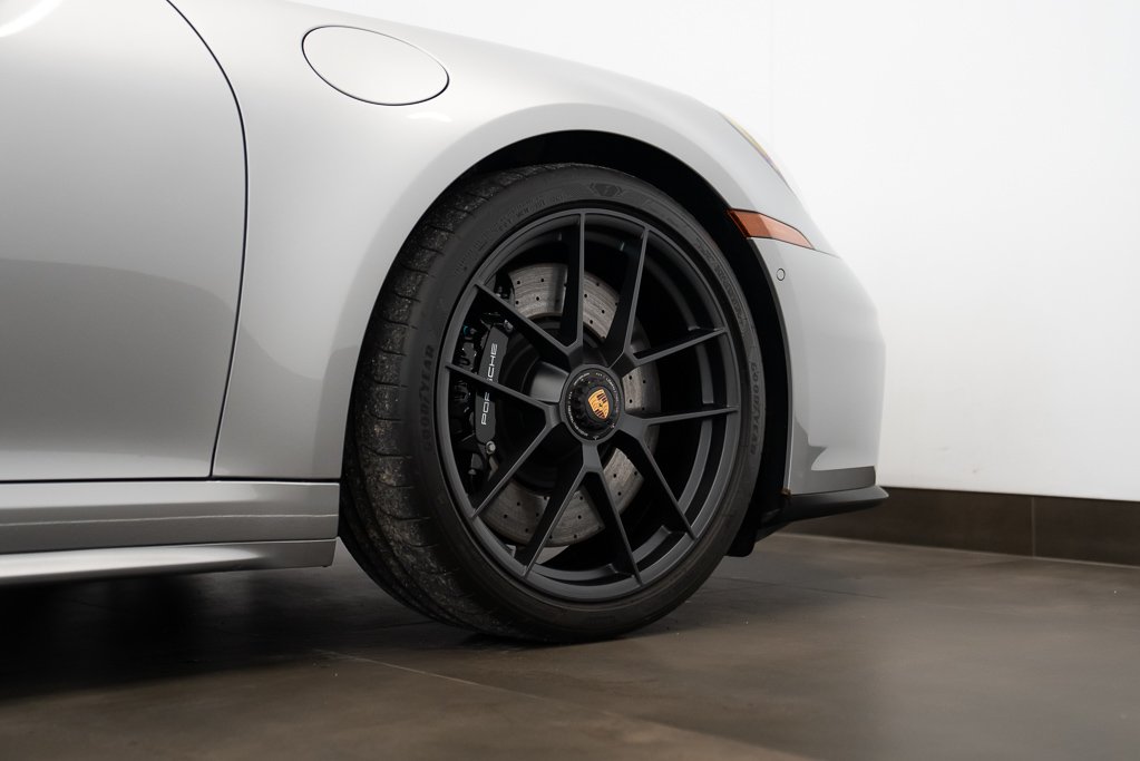 2026 Porsche 911 Carrera GTS Coupe \\ \\ NO LUXURY TAX Silver Kirkland - photo #7
