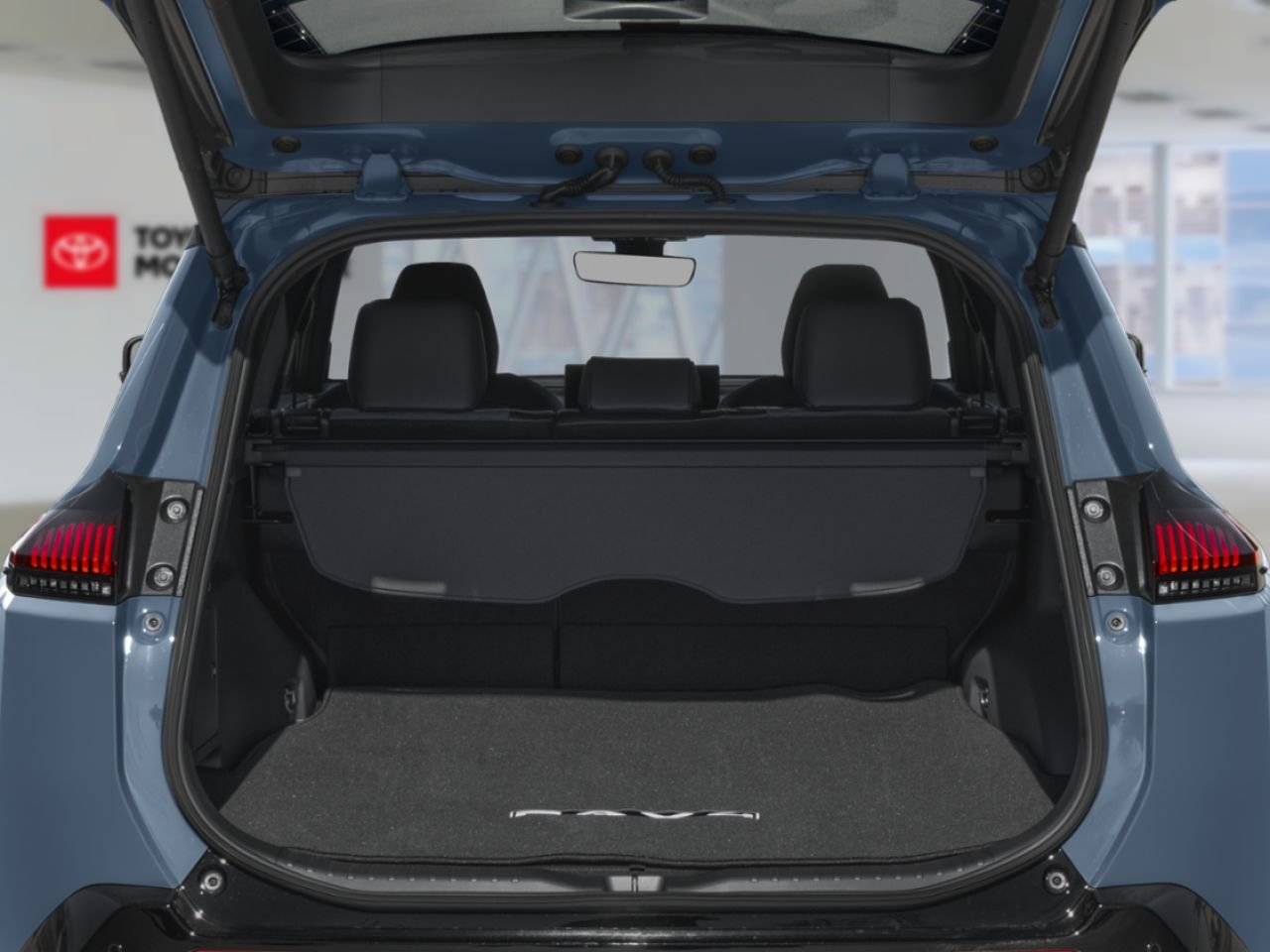 2026 Toyota RAV4 Wind Chill Pearl w/Black Roof Mont-Laurier - photo #4