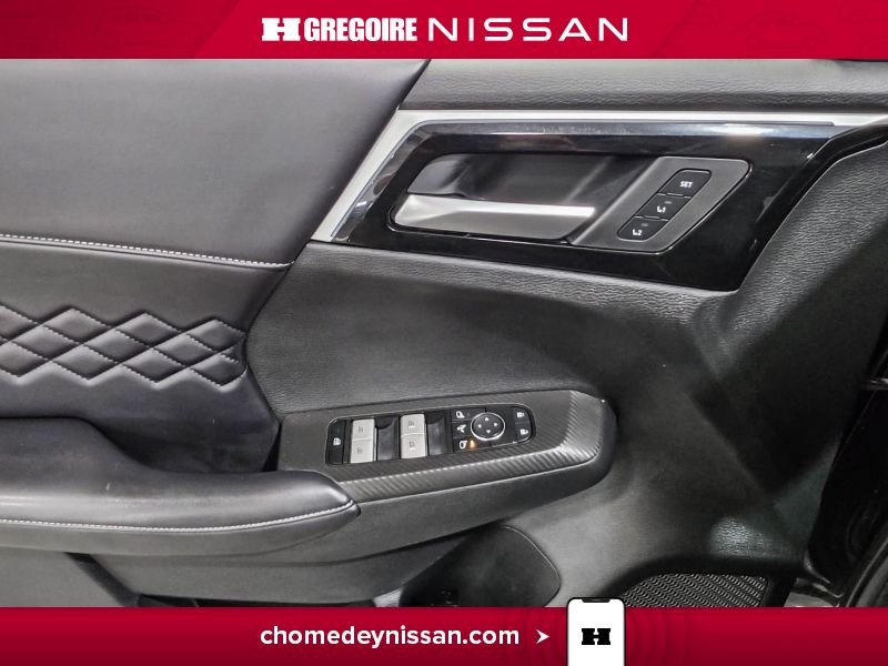 2024 Mitsubishi Outlander Black Saint-Eustache - photo #13
