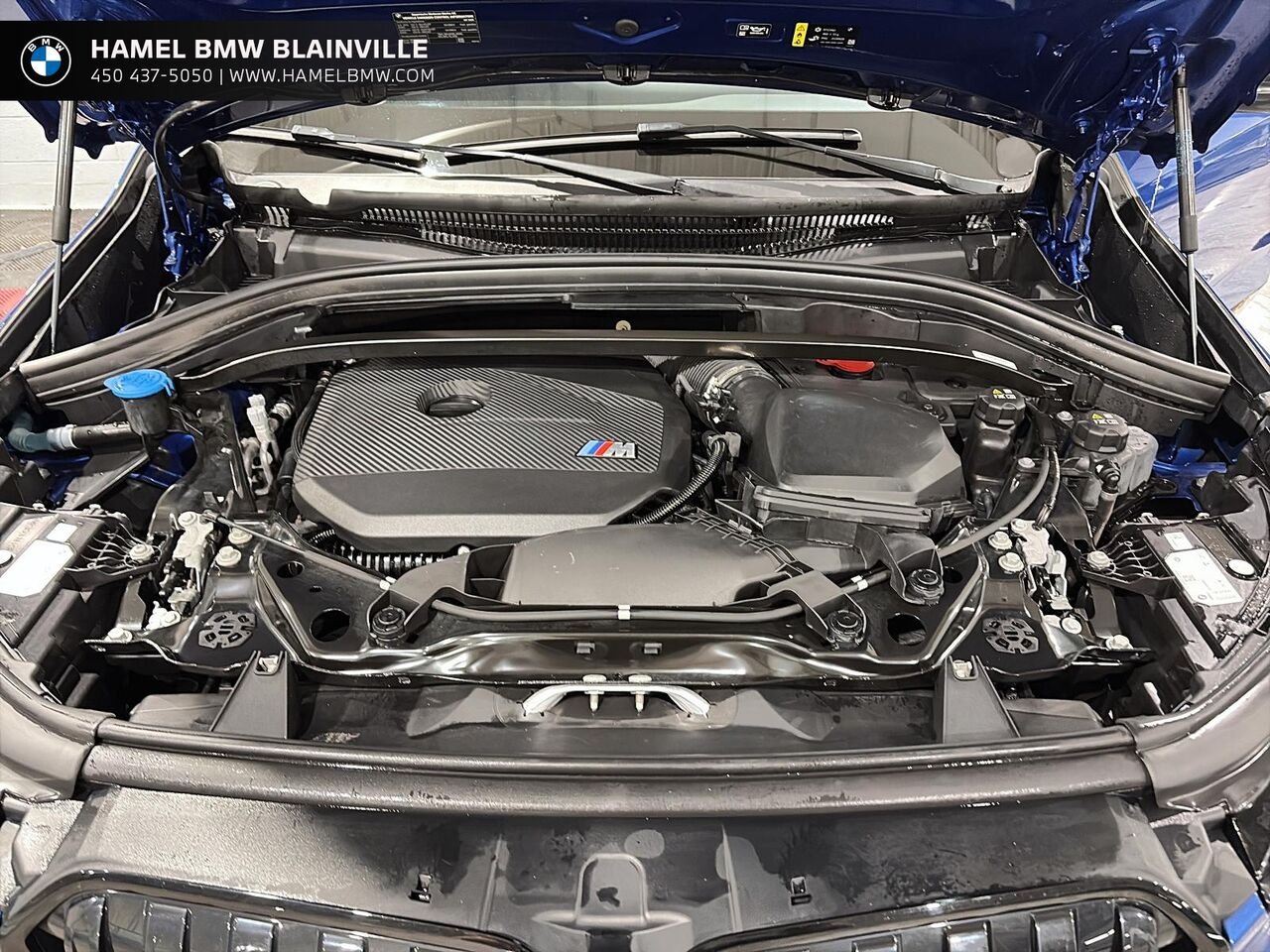 2025 BMW X1 M35i xDrive véhicule d'activités sportives Blue Blainville - photo #7