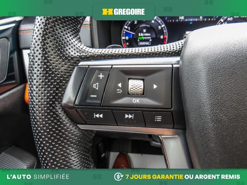Mitsubishi Outlander 2023 Gris Blainville - photo #25