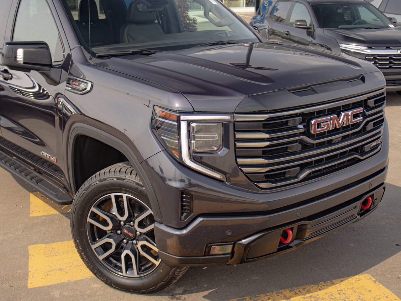 2025 GMC Sierra 1500 4WD Crew Cab 147 AT4 Grey Sherwood Park - photo #15