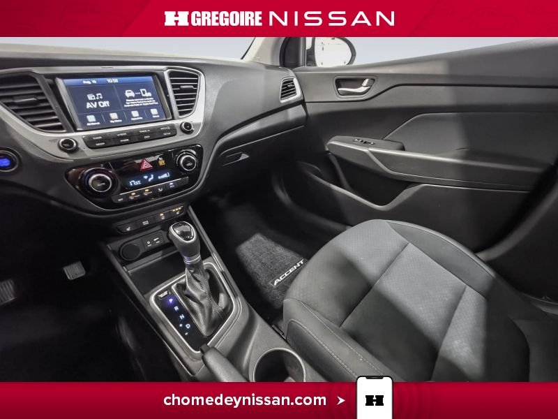 Hyundai Accent 2019 Argent Laval - photo #22