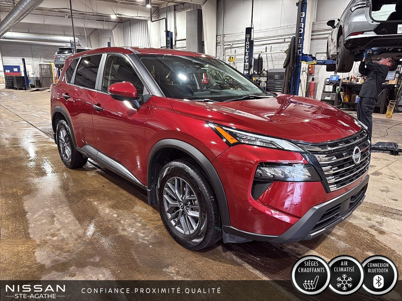 2024 Nissan Rogue S TI Red Saint-Jérôme - photo #9
