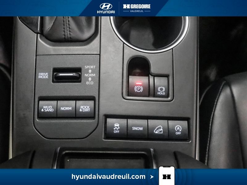 Toyota Highlander 2020 Argent Laval - photo #33