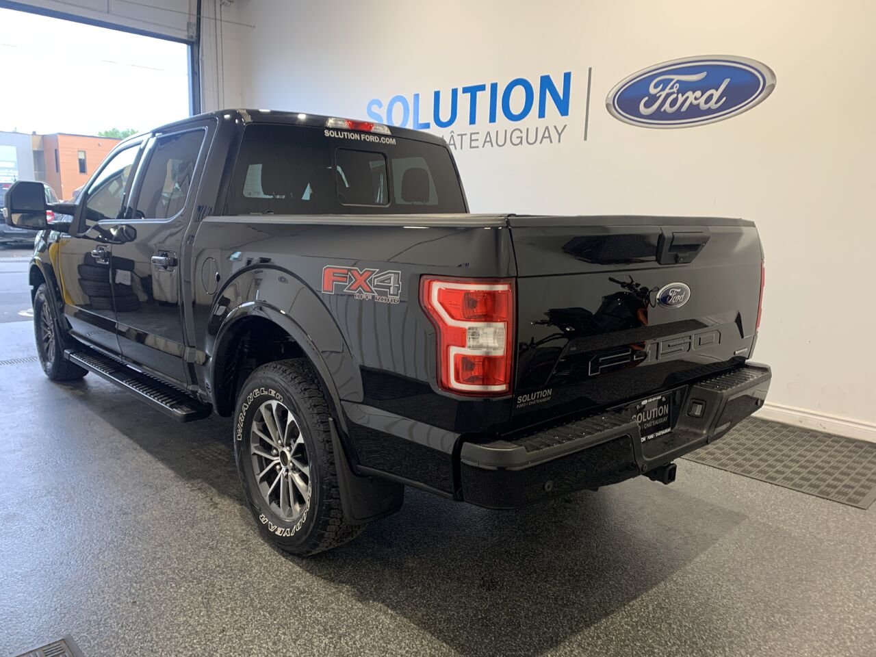 Ford F-150 XLT, SPORT, 302A, 2.7L, NAV, 145 WB 2019 Noir Châteauguay - photo #6