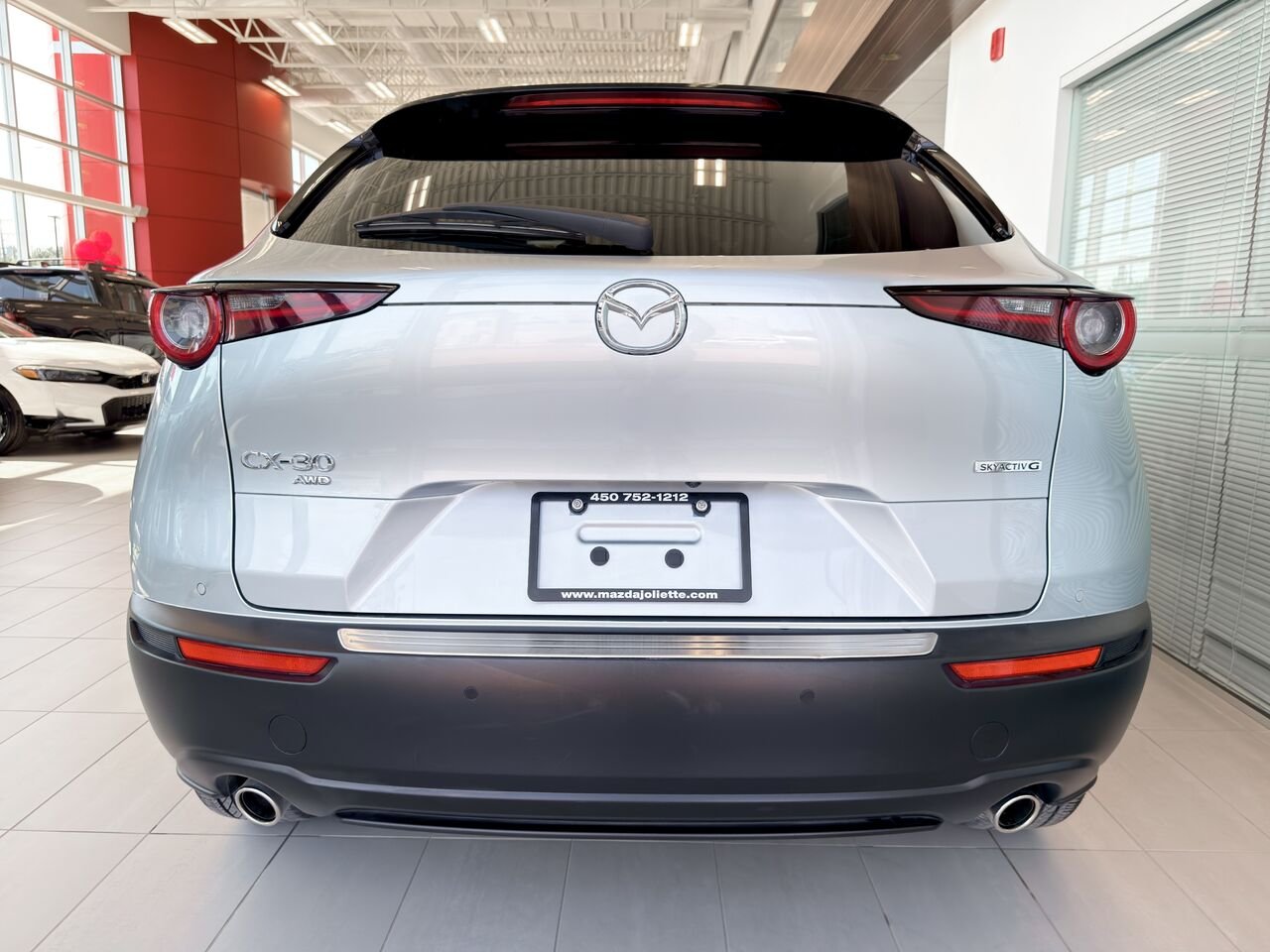 Mazda CX-30 2023 Argent Notre-Dame-des-Prairies - photo #10