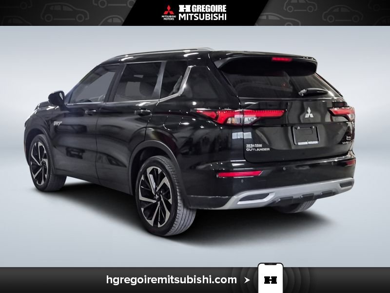 2023 Mitsubishi Outlander Plug-In Hybrid Black Laval - photo #5