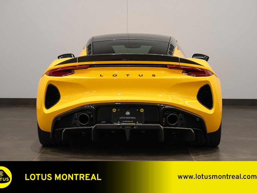 2024 Lotus Emira 2024 Yellow
